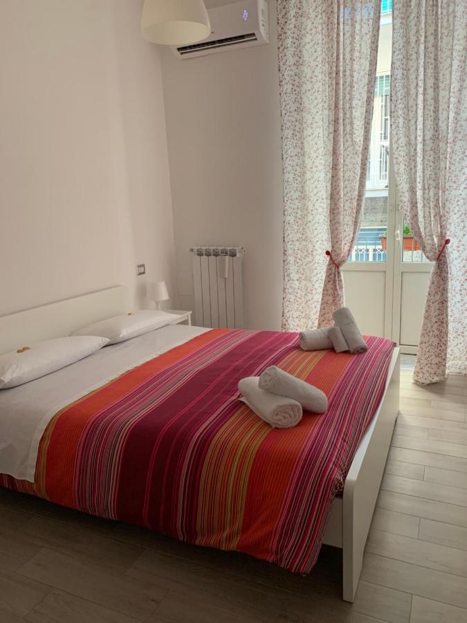 Appartement La Porta Di Carmy à Naples Extérieur photo
