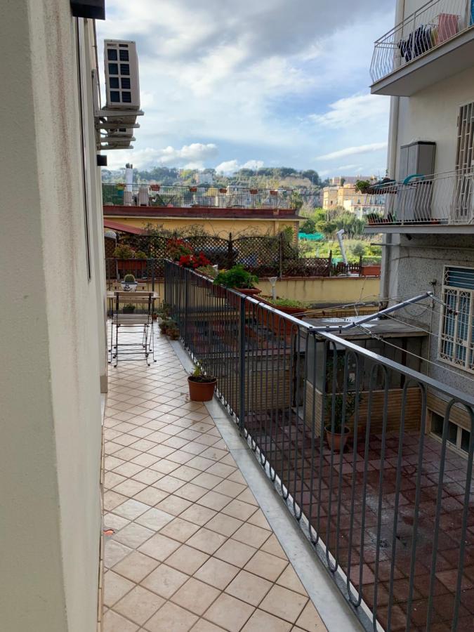 Appartement La Porta Di Carmy à Naples Extérieur photo