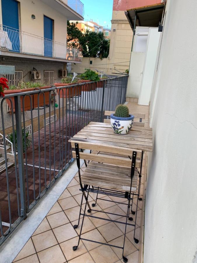 Appartement La Porta Di Carmy à Naples Extérieur photo